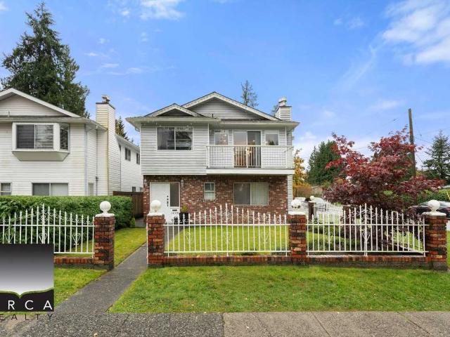 4 Bedroom Home for Rent at 1403 Frederick Rd, North Vancouver, BC V7K 1J6 Valley Centre