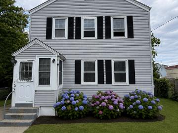 4 Bedroom Home for Rent at 159 Dekalb Ave #1, Bridgeport, CT 06607 East End