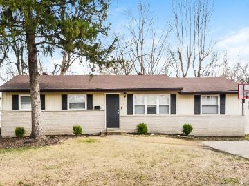 4 Bedroom Home for Rent at 1850 Shirlene Dr, Florissant, MO 63031