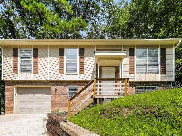 4 Bedroom Home for Rent at 232 Glenvalley Ln Nw, Birmingham, AL 35215 Apple Valley