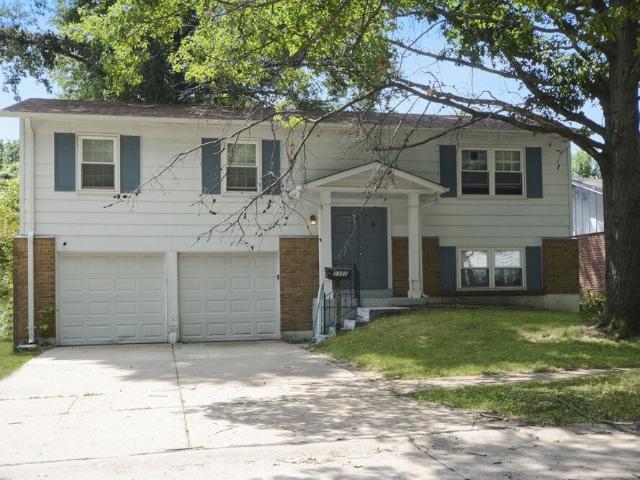 4 Bedroom Home for Rent at 2352 Kingsford Dr, Florissant, MO 63031