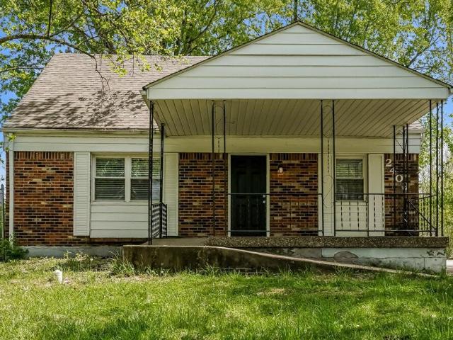 4 Bedroom Home for Rent at 2402 Parliament Ct, Louisville, KY 40272