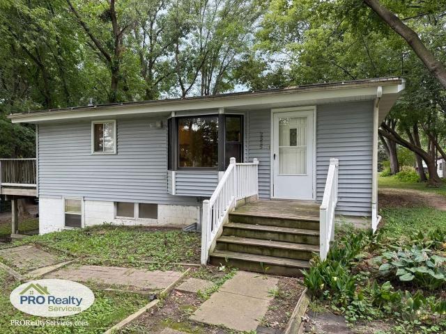 4 Bedroom Home for Rent at 2525 Nathan Ln N, Plymouth, MN 55441