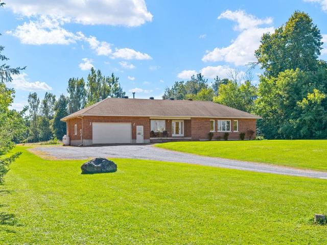 4 Bedroom Home for Rent at 2572 Roger Stevens Dr, Ottawa, ON K0A 2T0