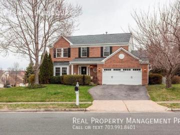 4 Bedroom Home for Rent at 2832 Pulpit Hill Ct, Woodbridge, VA 22191