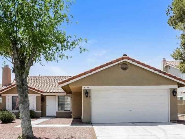 4 Bedroom Home for Rent at 3145 Laurel Ave, Henderson, NV 89014 Green Valley North
