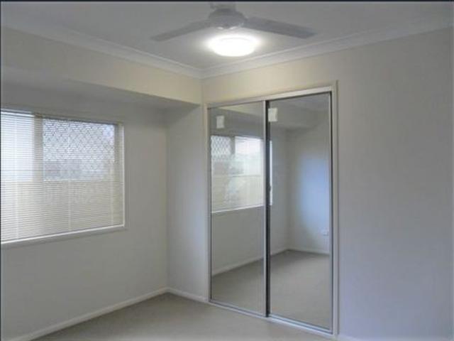 4 BEDROOM HOME IN BURDELL + SEPERATE MEDIA ROOM!