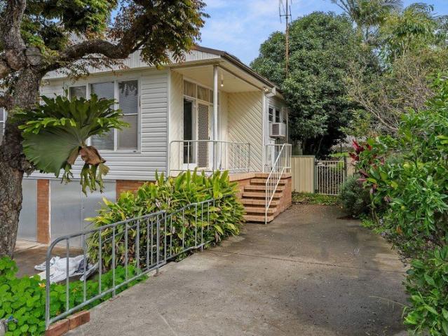 4 BEDROOM HOME IN CHARLESTOWN