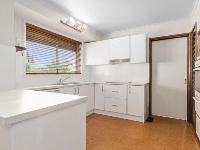 Spacious 4 Bedroom Family Home in Convenient Karingal Location