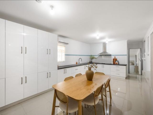 4 Bedroom Home in Elizabeth Vale FOR RENT!