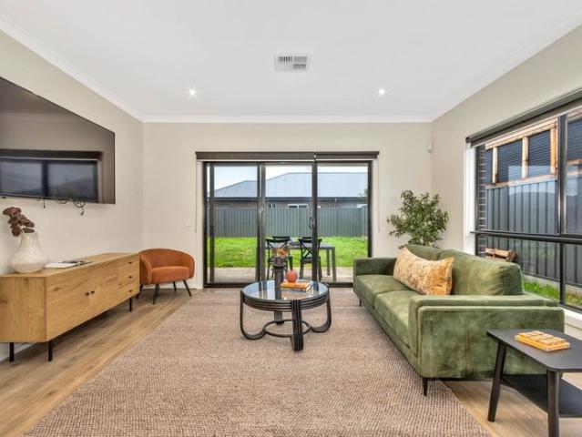 4 BEDROOM HOME IN GREAT LOCATION