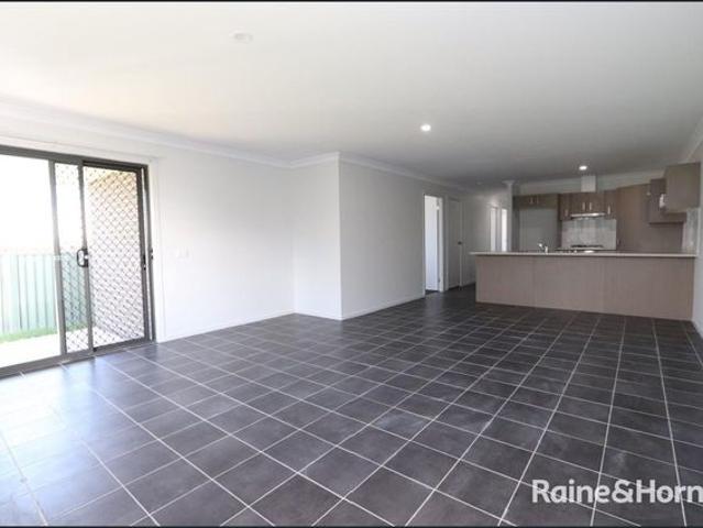 4 Bedroom Home in Kelso Available 15.7.2026