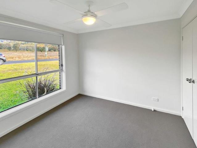 4 Bedroom Home in Quiet Area