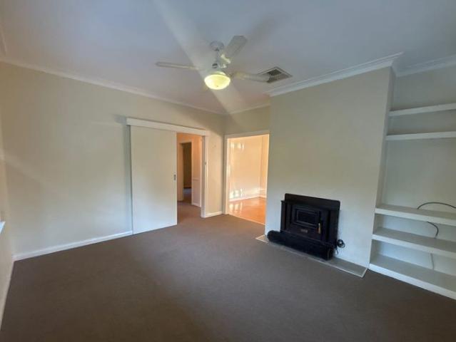 4 Bedroom Home in Rural Setting