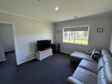 4 BEDROOM HOME IN SANCTUARY PARK!