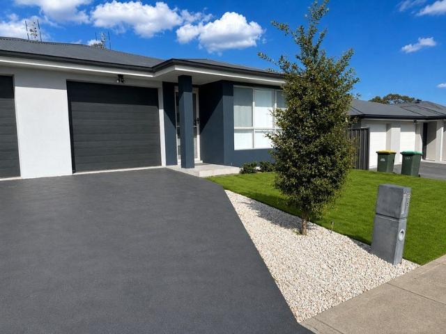 4 Bedroom Home in sought after Hunterview Street!