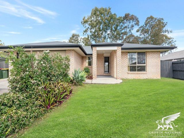 4 Bedroom Home! Multiple Living Areas, Large Yard!