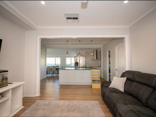 4 Bedroom Home on a Large Block!