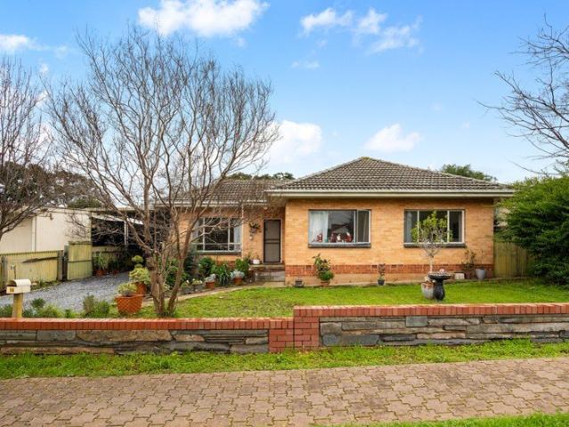 4 Bedroom home on a 719sqm Approx. Torrens Title Allotment