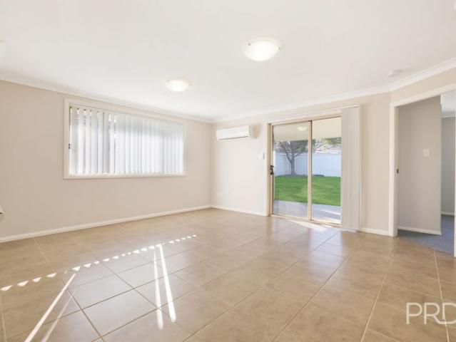 4 BEDROOM HOME OXLEY VALE LOCATION