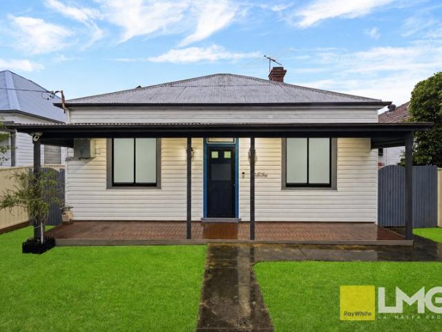 4 BEDROOM HOME POSITIONED ON A LARGE PARCEL OF LAND