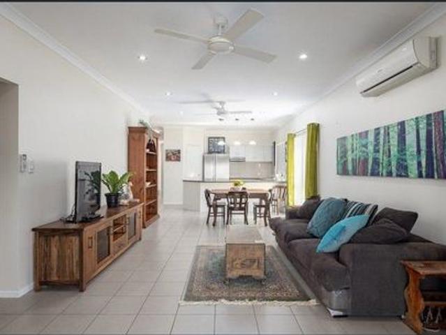4 Bedroom Home Side Access + Solar