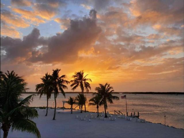 4 bedroom, Homestead FL 33035 LS102514588