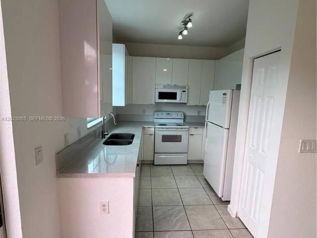 4 bedroom, Homestead FL 33033 105504945