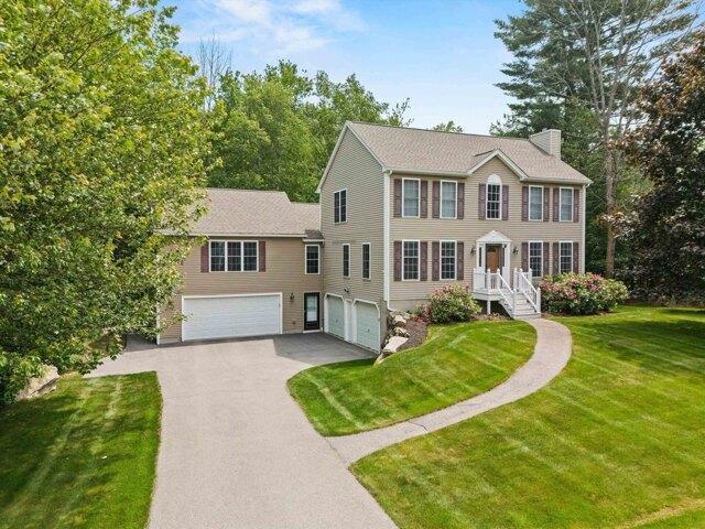 4 bedroom, Hooksett NH 03106 105422859