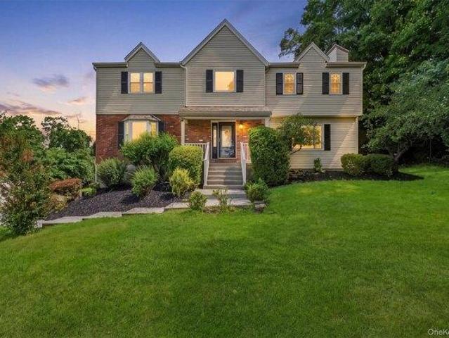 4 bedroom, Hopewell Junction NY 12533 105287565
