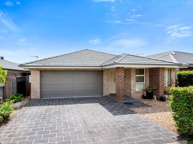 4 bedroom haven in Spring Farm!