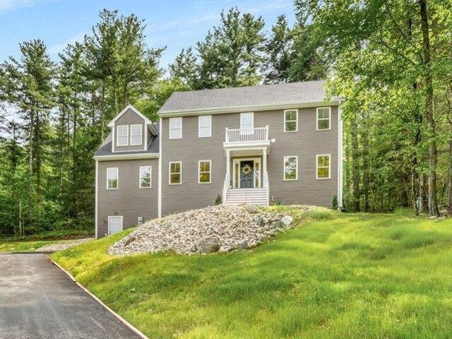 4 bedroom, Haverhill MA 01830 105535593