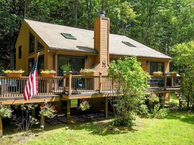 4 bedroom, Haverhill NH 03785 105633099