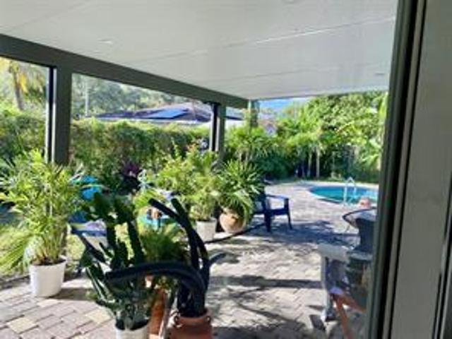 4 bedroom, Hallandale Beach FL 33009 103367332