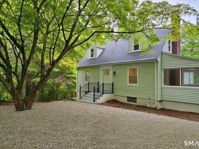 4 bedroom, Hamden CT 06514 104849517