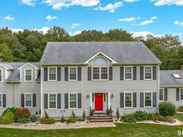 4 bedroom, Hamden CT 06514 105629006