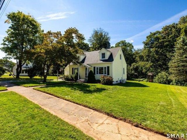 4 bedroom, Hamden CT 06518 105428064