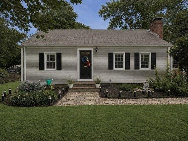 4 bedroom, Hamilton MA 01982 105340368