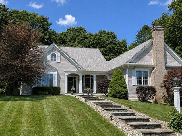 4 bedroom, Hampden MA 01036 105513366