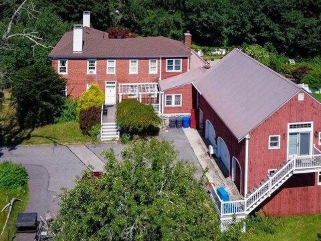 4 bedroom, Hampstead NH 03841 105424640