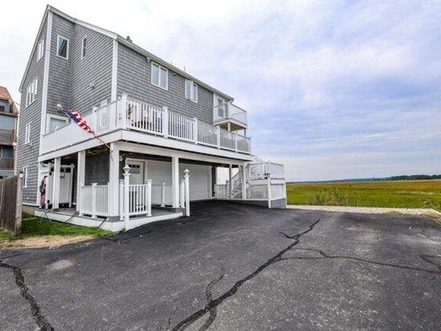 4 bedroom, Hampton NH 03842 105442633
