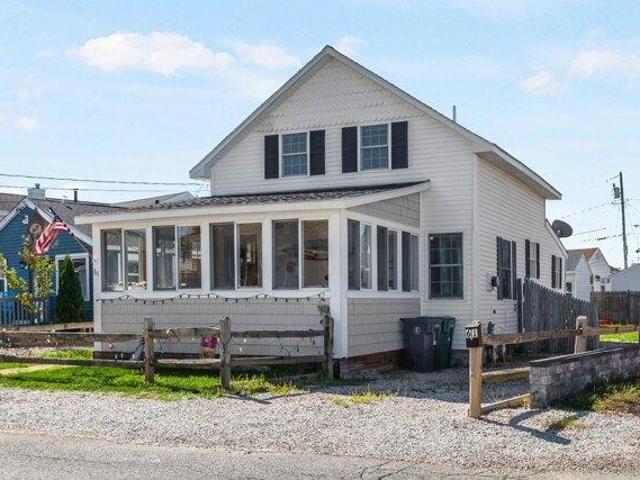 4 bedroom, Hampton NH 03842 105748960