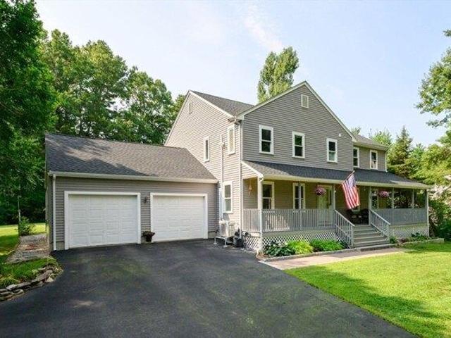 4 bedroom, Hanover MA 02339 105513477