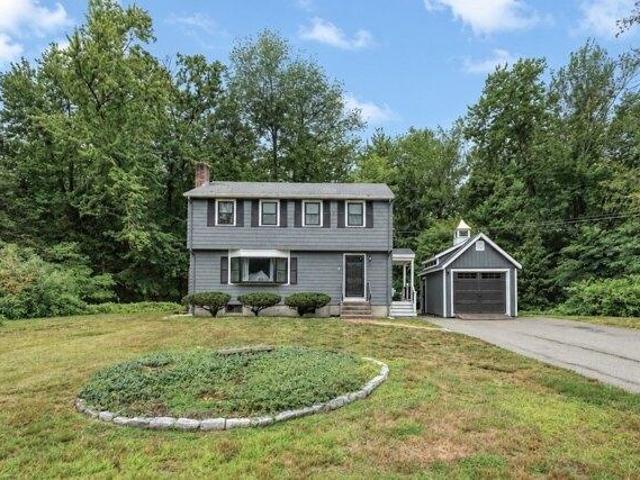 4 bedroom, Hanover MA 02339 105696464