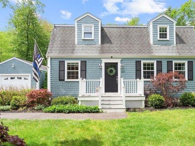 4 bedroom, Hanson MA 02341 104853030