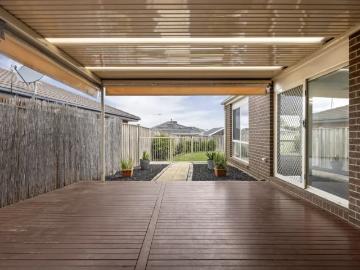 Mount Cottrell, Victoria - Parking, Equipped kitchen