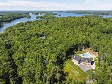 4 bedroom, Harpswell ME 04079 103437331
