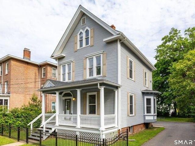 4 bedroom, Hartford CT 06106 105414015