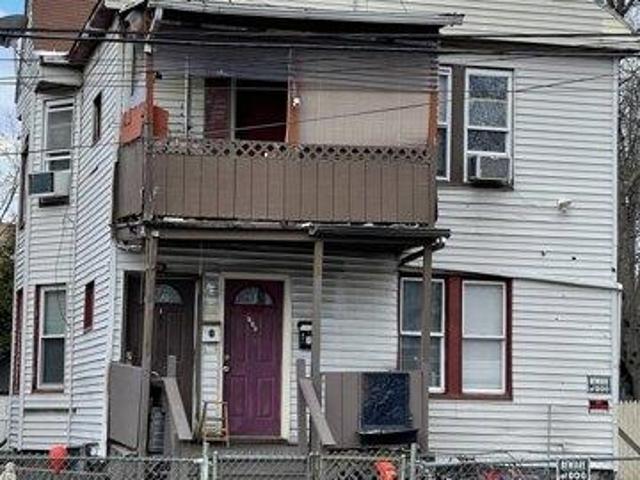 4 bedroom, Hartford CT 06120 104567519