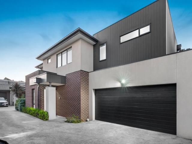 4 Bedroom House Heidelberg Heights VIC 102768224